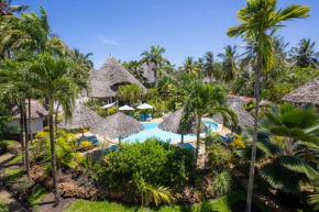 Отель Aestus Villas Resort  Diani Beach